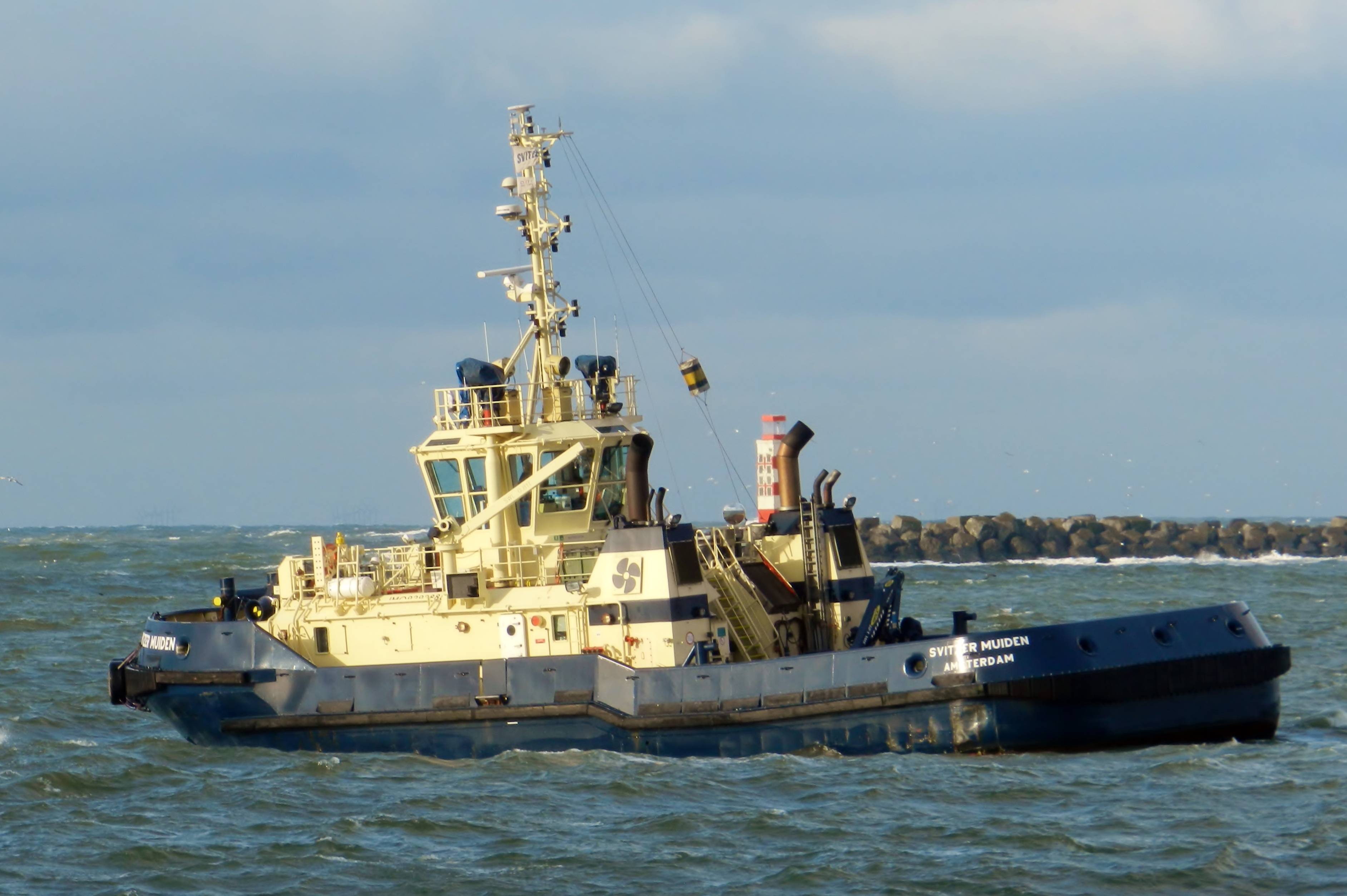 SVITZER MUIDEN 